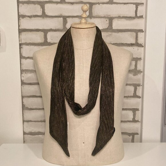 H&M Black and Gold Scarf - Picture 1 of 3